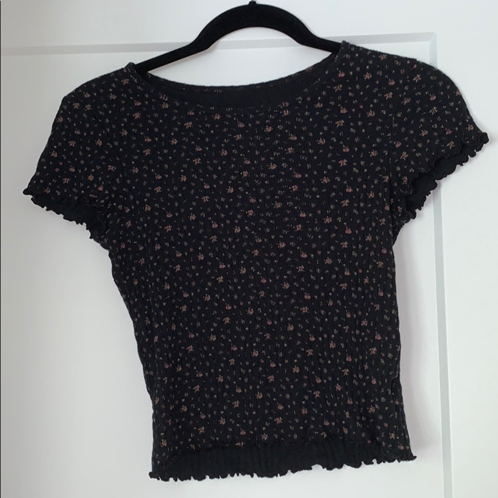 Lettuce edge tee
